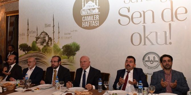 Sekmen: “Vahdet Olup Kur’an-ı Kerim’e Daha Çok Sarılalım”
