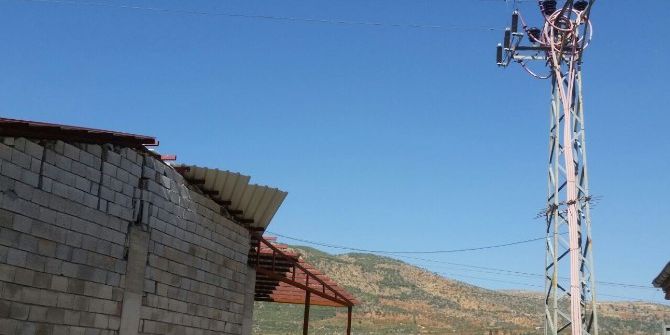 Çatı Tamiri Yapan Kişi Elektrik Akımına Kapıldı