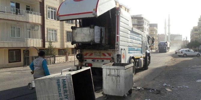 Haliliye Belediyesinden Temizlik Atağı