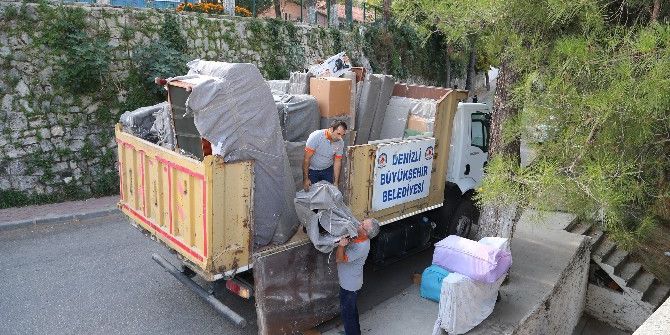 Sevgi Eli, Kayalı Ailesinin Yaralarını Sardı