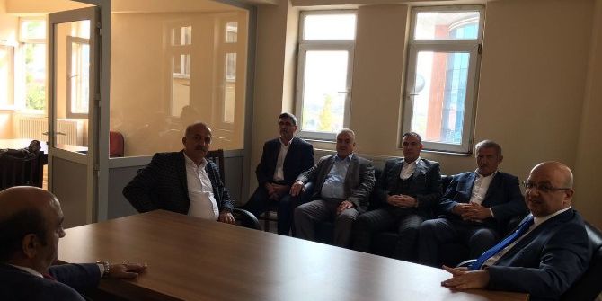 Medikar Hastanesinden Karabük Ve Safranbolu Muhtarlar Derneklerine İade-i Ziyaret