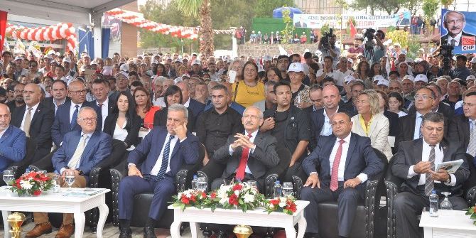 Kılıçdaroğlu: ’’İzmir, Dünyanın Dikkatle İzlediği Kentlerden Birisi’’