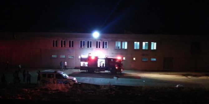 Tekstil Fabrikasındaki Yangın Korkuttu