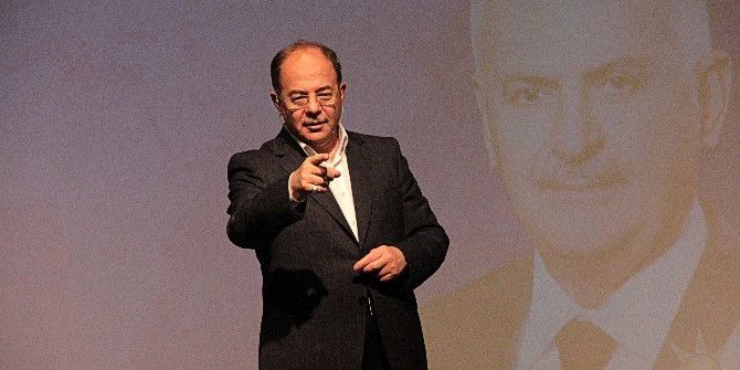 Bakan Akdağ, Gençlere Ders Verdi