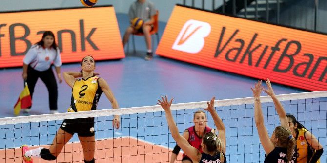 Vakıfbank Sezonu Galibiyetle Açtı