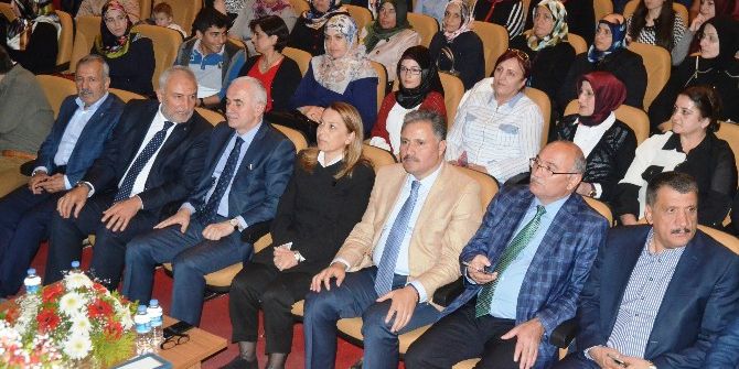 Ak Parti Malatya İl Teşkilatında Siyaset Akademisi Programı Başladı