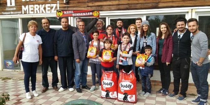 Taraftardan Tepebaşı’na Anlamlı Bağış