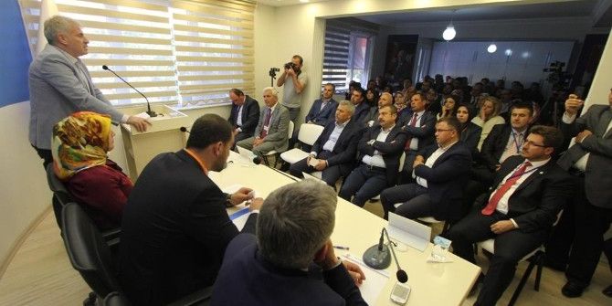Ak Parti Bayburt İl Danışma Meclisi Toplantısı Yapıldı