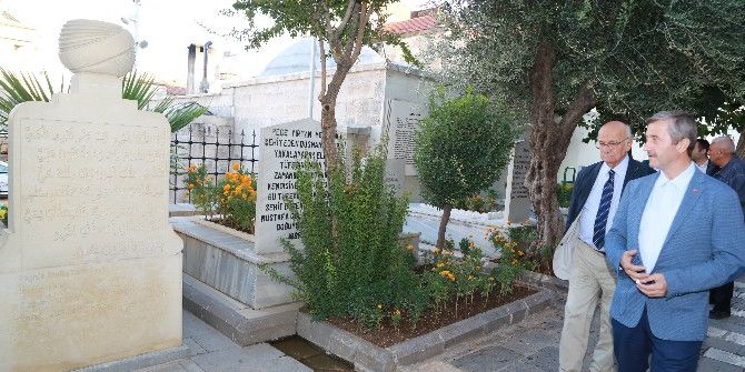 Başkan Tahmazoğlu Resterasyon Çalışmasını İnceledi