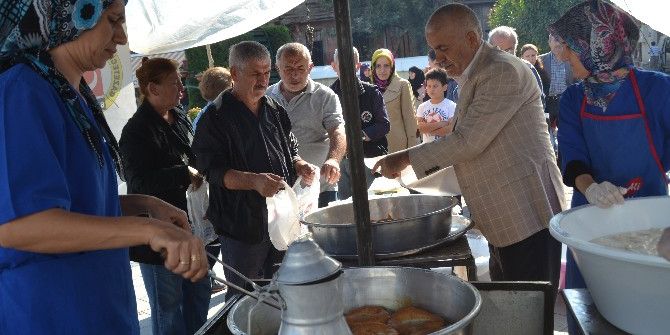 Merhum Gazeteciler İçin Lokma Hayrı