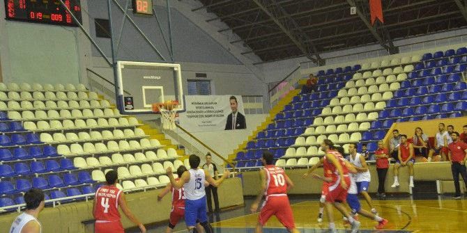 Milli İrade Turnuvası Kapışmalı Geçti