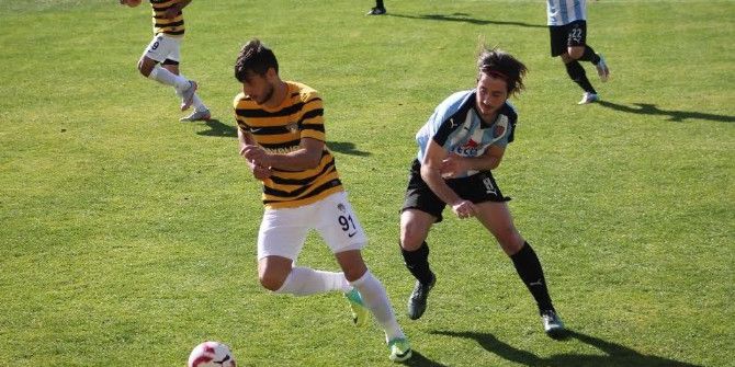 Bayburt Rahat Kazandı: 2-0