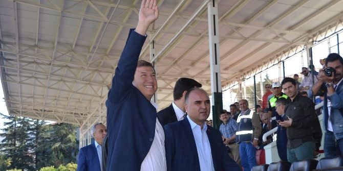 Tanju Çolak, Isparta’nın Maçını İzledi