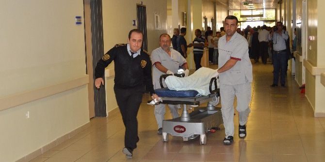 Besni’de Traktörün Altında Kalan Baba-oğul Öldü