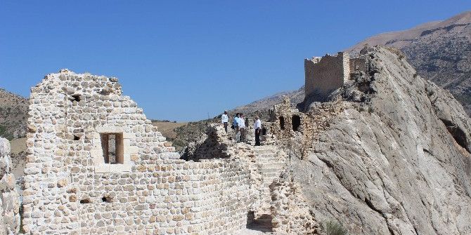 Mühendislik Harikası 2 Bin Yıllık Eşsiz Kale