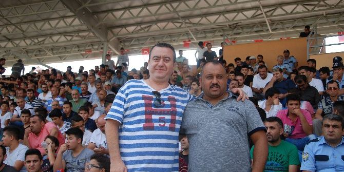 Silifke Şehir Stadı’na 400 Kişilik Ek Tribün Yapılacak