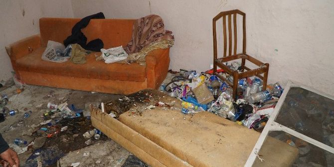 17 Yaşındaki Genç Bonzaiden Öldü