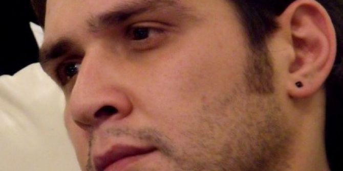 Genç Yazarlar Mutlu Ve Zeybek’ten Manisa Ve Foça’da İmza Günü