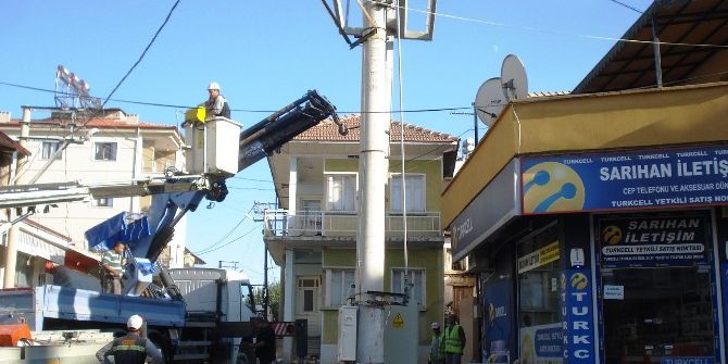 Sarıgöl Caddeleri Şantiyeye Döndü