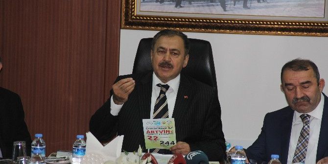 Bakan Eroğlu Artvin’de Cerattepe’yi Konuştu