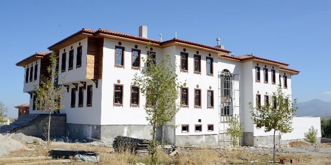 Büyükşehir’den Seydişehir’e Şehir Konağı