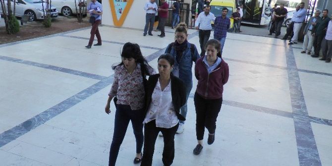 Hdp Şanlıurfa İl Eş Başkanı Adliyeye Sevk Edildi