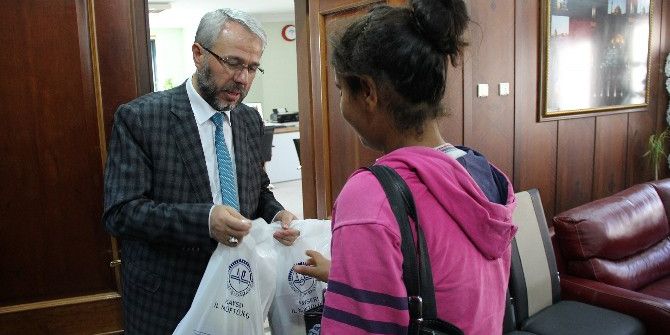 Akkışla İmam Hatip Ortaokulu Ve Atatürk Ortaokulu Öğrencilerinden İl Müftülüğünü Ziyaret Etti