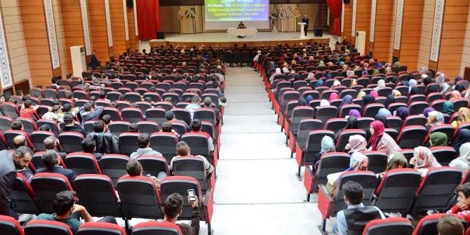 Camiler Ve Din Görevlilerinin Kamu Hukukundaki Yeri Anlatıldı