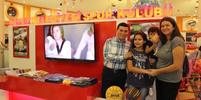 Kepez Belediyesi Spor Kulübünden Deepo’da Renkli Tanıtım