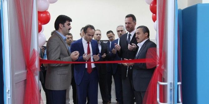 Seyyidharun Anadolu Lisesine Z-kütüphane Açıldı