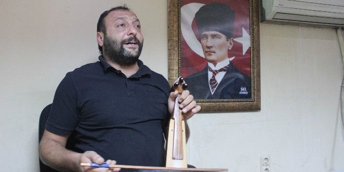 Bitmek Bilmeyen Yol Çalışmasına Esnaftan Kemençeli, Türkülü Tepki