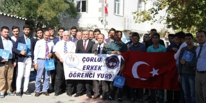 Yurtta Kalan Öğrencilerden Çorlu Müftülüğü’ne Ziyaret