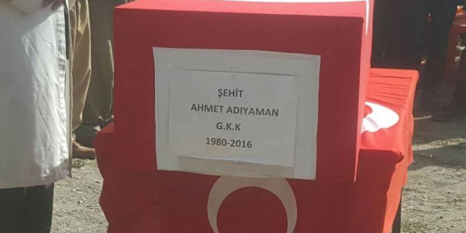 Pkk’lı Teröristlerin Şehit Ettiği Korucu Toprağa Verildi