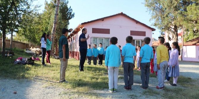 Atatürk İlkokulu’nda İzcilik Faaliyetleri