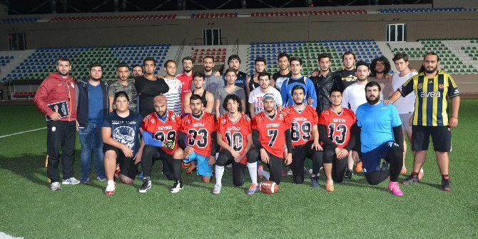 Düzce Üniversitesi Genç Panterleri Ünilig’e Hazırlanıyor