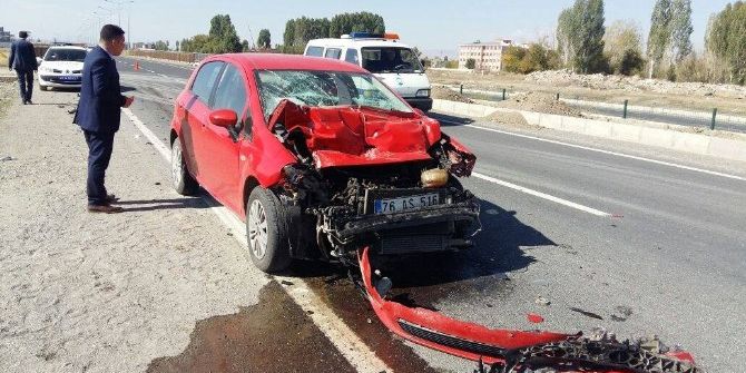 Horasan’da Trafik Kazası: 1 Yaralı
