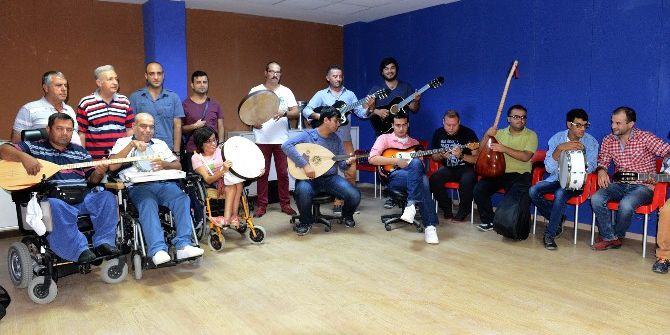 Müziğin Gücü Engelleri Aşıyor