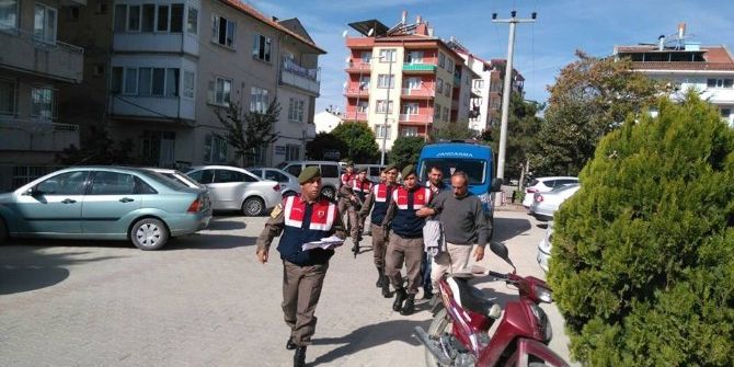 Sandıklı’da Define Avcılarını Jandarma Suçüstü Yaptı