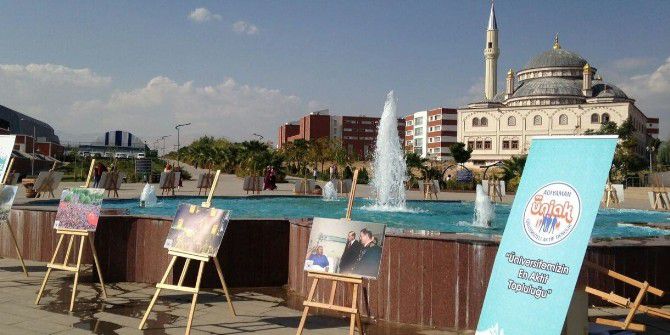 Üniversite Kampüsünde 15 Temmuz Şehitleri Ve Milli İrade Konulu Resim Sergisi