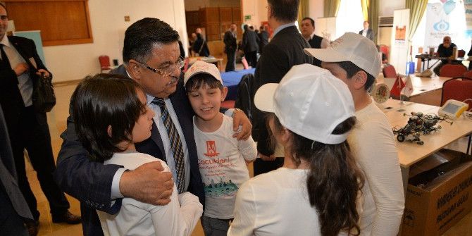 Bilecik Belediye Başkanı Selim Yağcı’nın “11 Ekim Dünya Kız Çocukları Günü” Mesajı