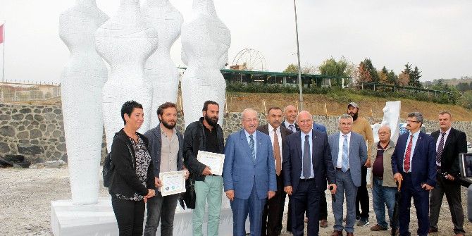 Taşlar ‘Barış’ İçin Sanata Dönüştü