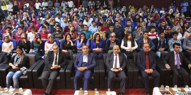 Elazığ’da İslam Tarihi Sohbetleri Konferansı Düzenlendi