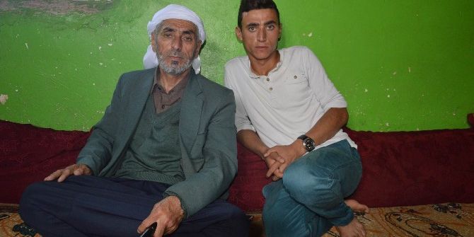 Baba Ve Oğlun Hastalığına Teşhis Konulamıyor