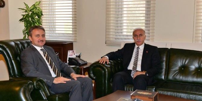 Yedaş Genel Müdürü Vali Şahin’i Ziyaret Etti
