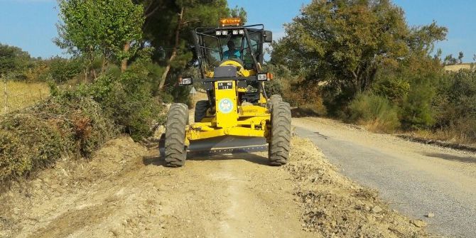 Kırkağaç’ta 32 Kilometrelik Yol Yenilendi