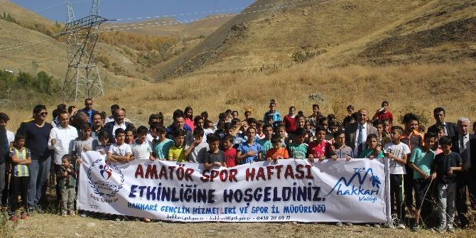 Hakkari’de Amatör Spor Haftası Etkinlikleri