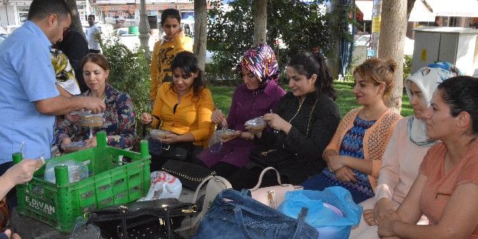 Siverek’te 5 Bin Kişiye Aşure Dağıtıldı