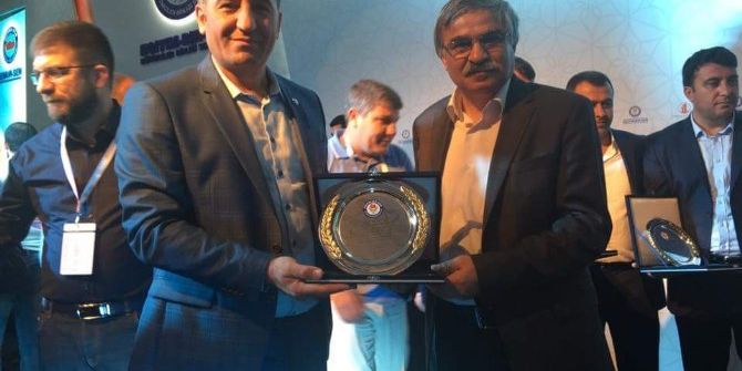 Eğitim Bir-sen Adıyaman Şubesine Başarı Plaketi