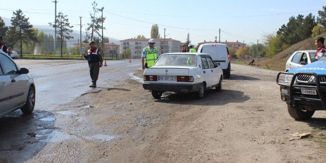 Jandarma Ve Polis Denetimleri Aralıksız Sürüyor
