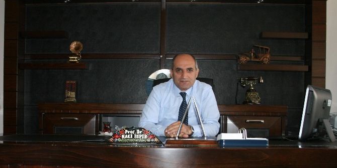 İletişim Fakültesinde Değişim Rüzgârı